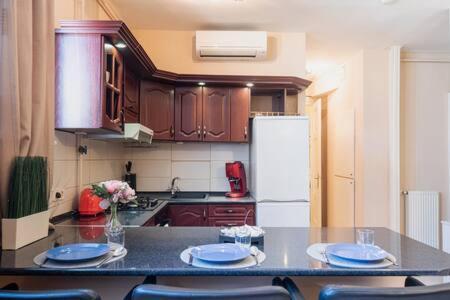 Charming Flat In The Center Apartamento Budapeste Exterior foto